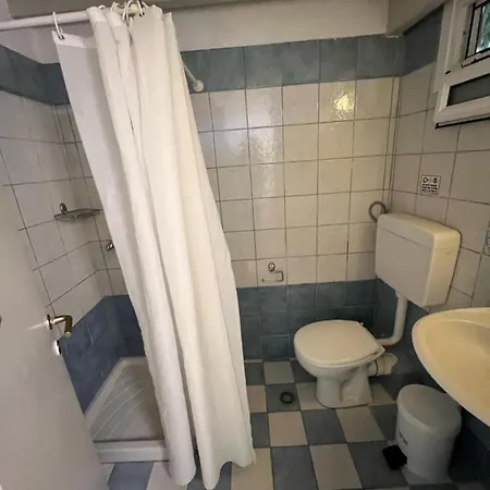 Zambella Apartment Ipsos
