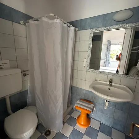 Zambella Apartment Ipsos